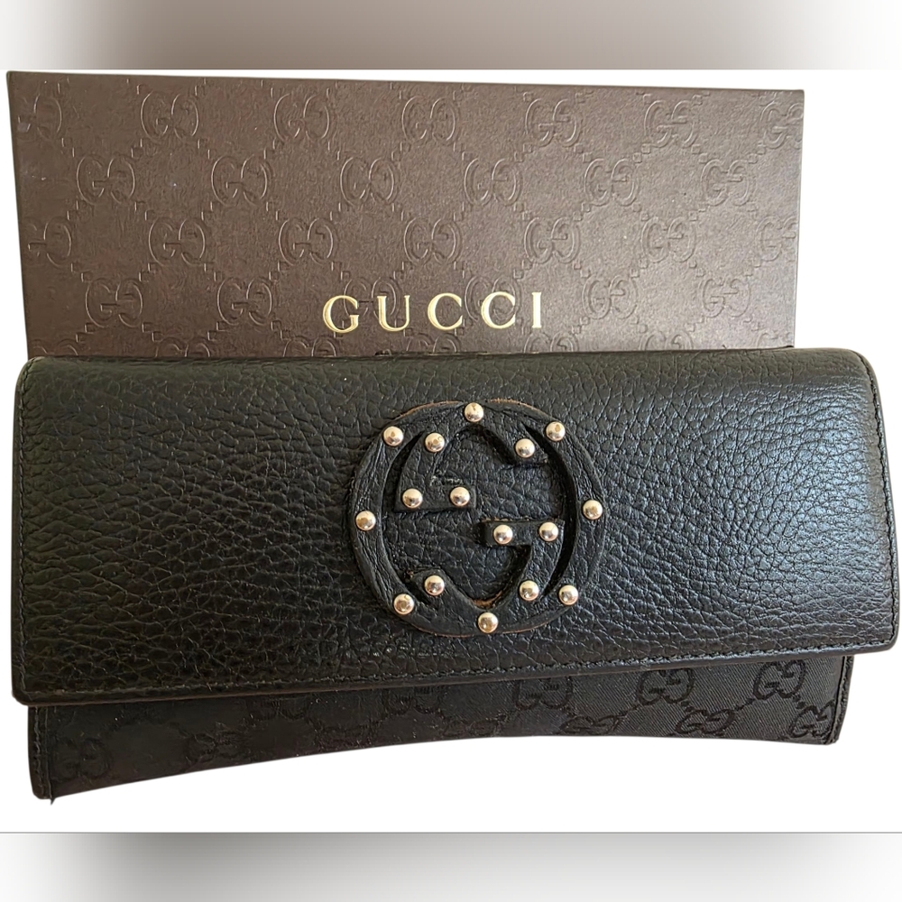 AUTHENTIC BLACK GUCCI SOHO STUDDED WALLET
